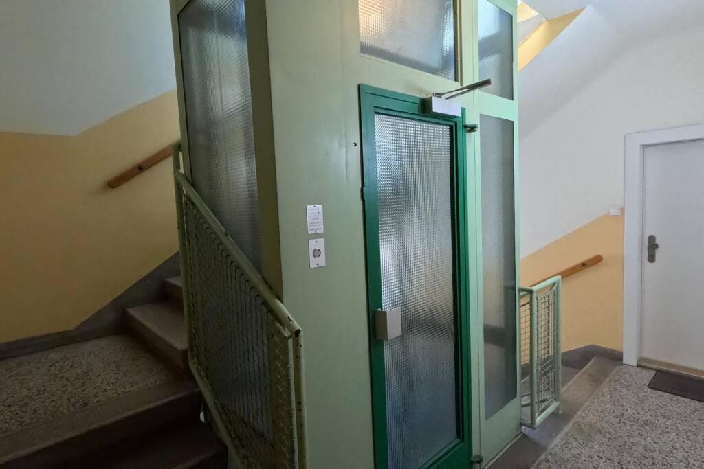 Vienna: Cozy 2-room Apt. Viena